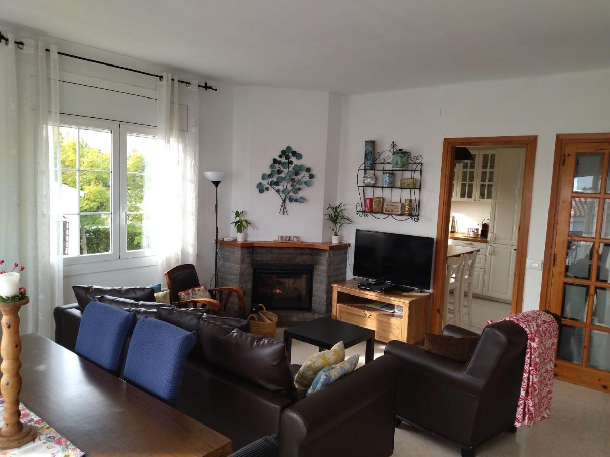 Sunny Holiday Home เครเชล ภายนอก รูปภาพ