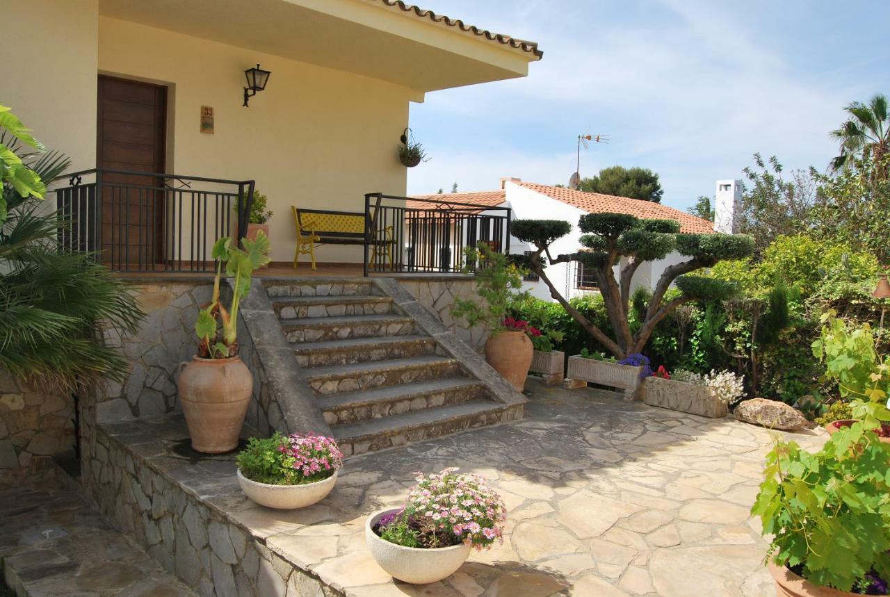 Sunny Holiday Home เครเชล ภายนอก รูปภาพ